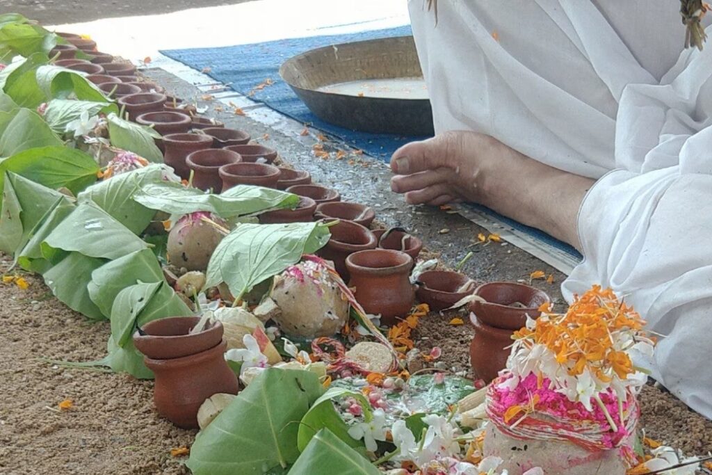 Pitru Paksha 2024 How to perform Shraddha? Know the Method and Importance